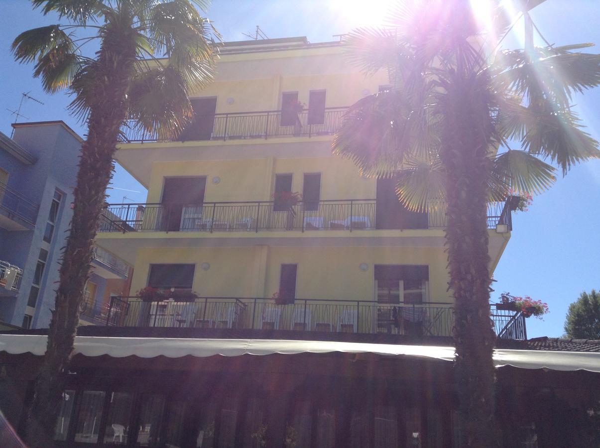 Hotel Helvetia Eraclea Mare Exteriér fotografie